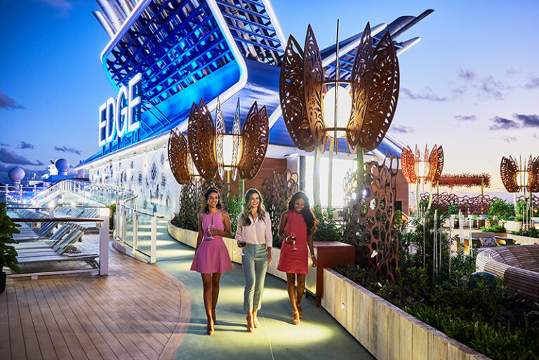 Celebrity Edge, EG, Celebrity Apex, AX, Rooftop Garden, night, friends, women, ladies, sunset, ship exterior