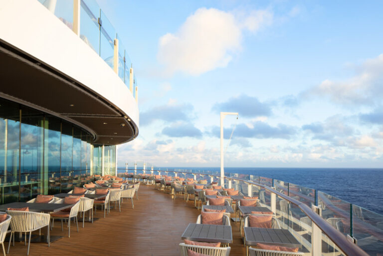 Celebrity Edge, Edge, EG, Public Venues, Public Rooms, Onboard, On board, Oceanview Cafe, Ocean View Cafe, terrace, outdoor dining, buffet